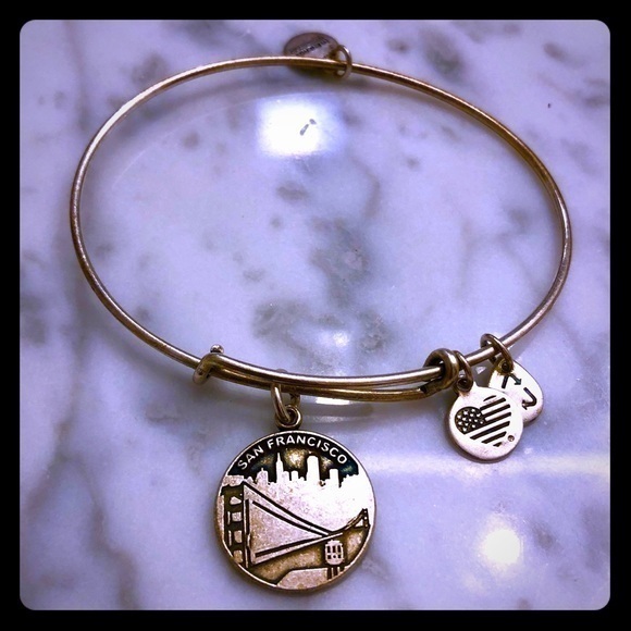 Alex and Ani Jewelry - 🌉 Alex and Ani San Francisco Bangle Bracelet